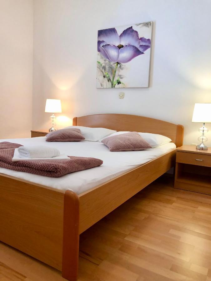 Hotel B&B Chamberlain Milna  Esterno foto